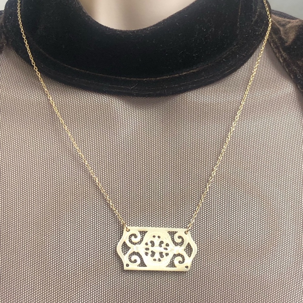 Women’s Mother of pearl Filigree scroll design Necklace 14kt GF chain 17”